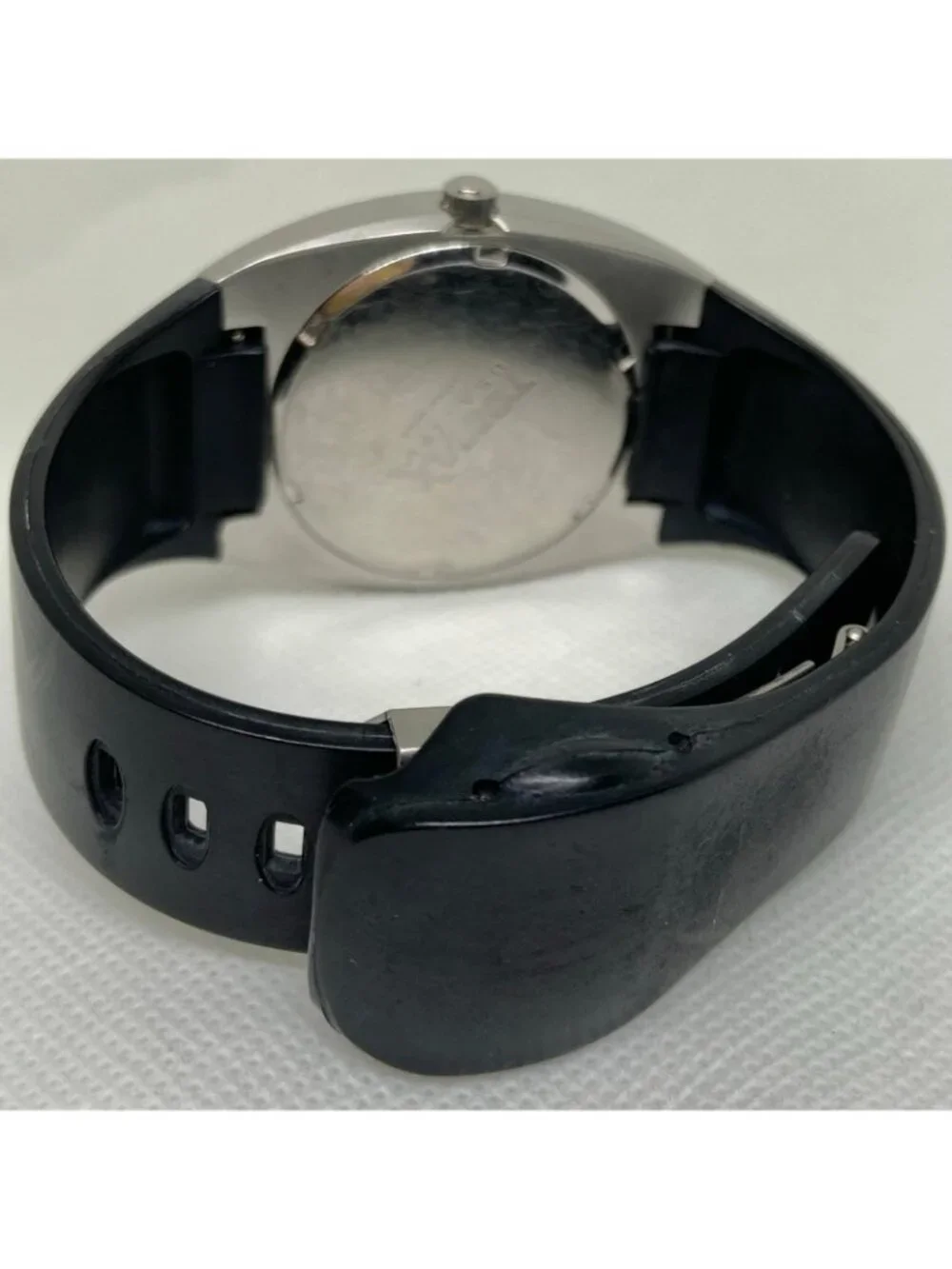 C USA Tomax men’s date watch silver tone 37mm quartz Japan glowing running